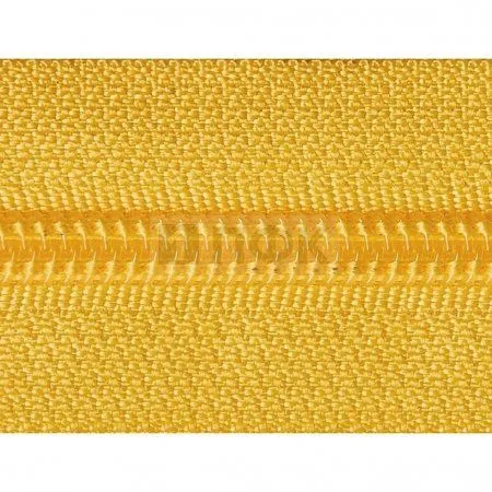 Рулонная молния спиральная (витая) тип 5 цв 111 16гр/м (рул 200м/уп 2000м) Рулонная молния спиральная (витая) тип 5 цв 111 16гр/м (рул 200м/уп 2000м)